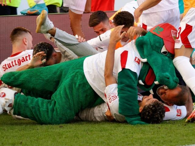 1652612097826036454.jpg 1652612097826036454.jpg