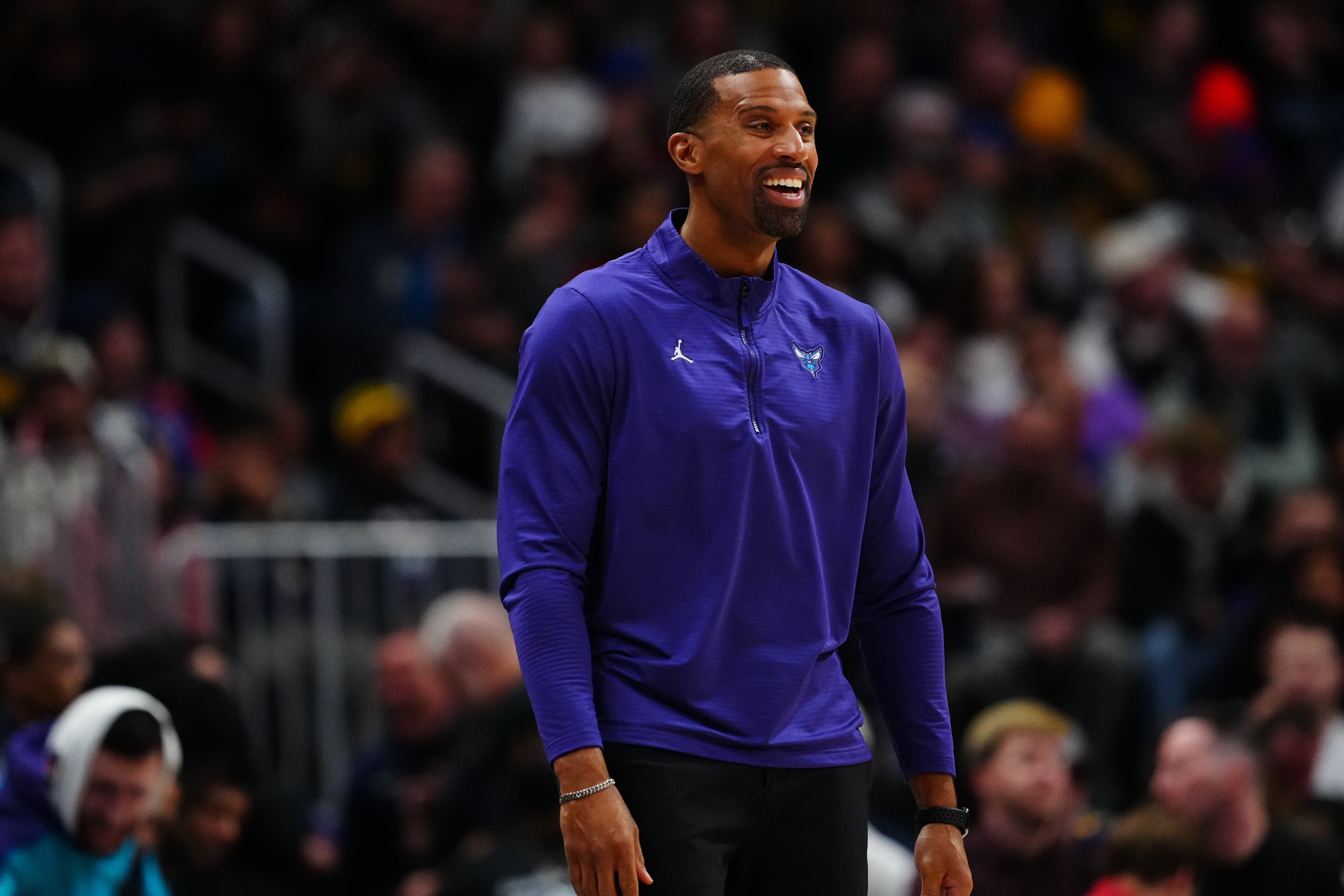 Kaiyun开云中国官网-黄蜂主帅:接连将对手得分限制在100分以下 体现了拼劲防守执行力